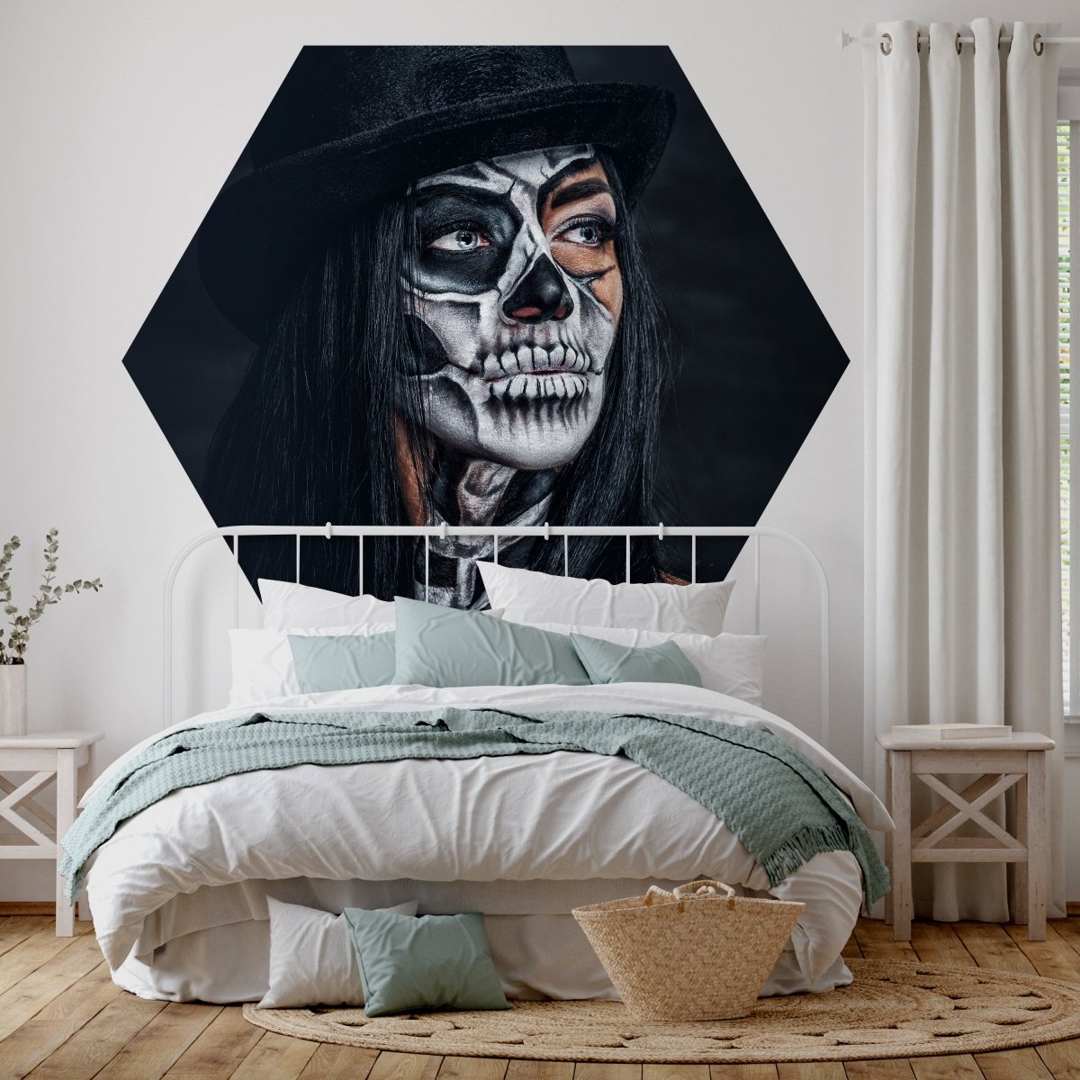 Hexagon-Fototapete Frau mit Totenkopf M0033 - Bild 1 Hexagon-Fototapete Frau mit Totenkopf M0033 - Bild 1