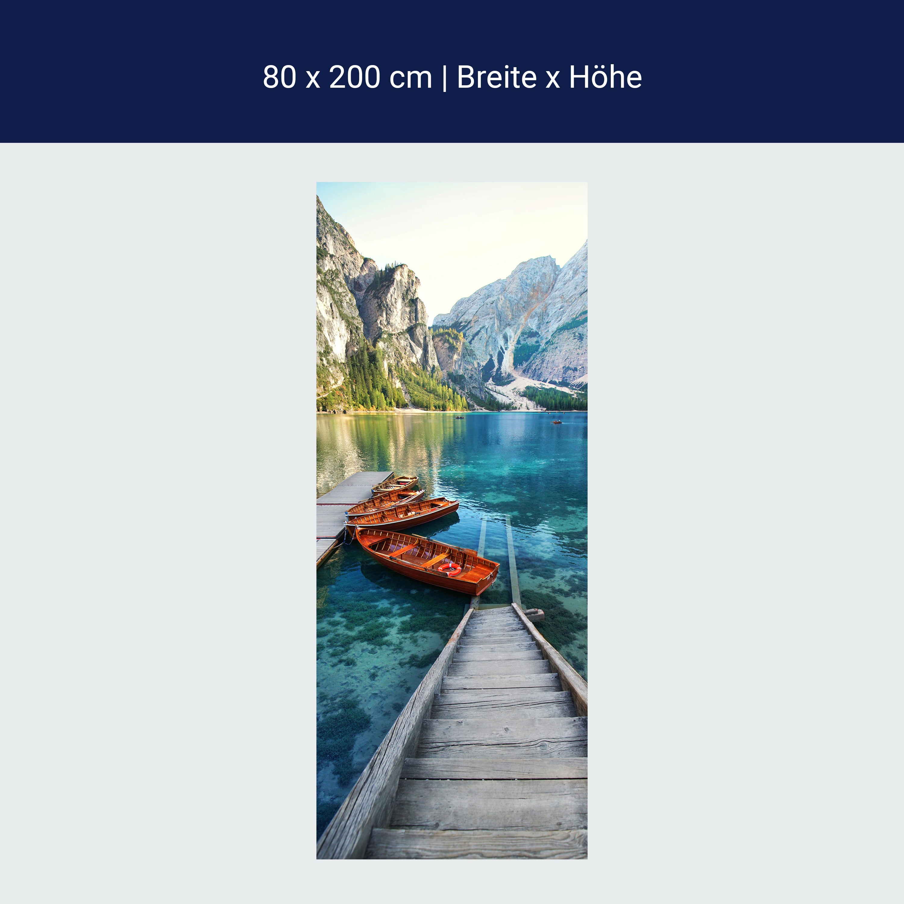 Türtapete Steg im Bergsee, Boote, Berge, Wasser M1307 Türtapete Steg im Bergsee, Boote, Berge, Wasser M1307