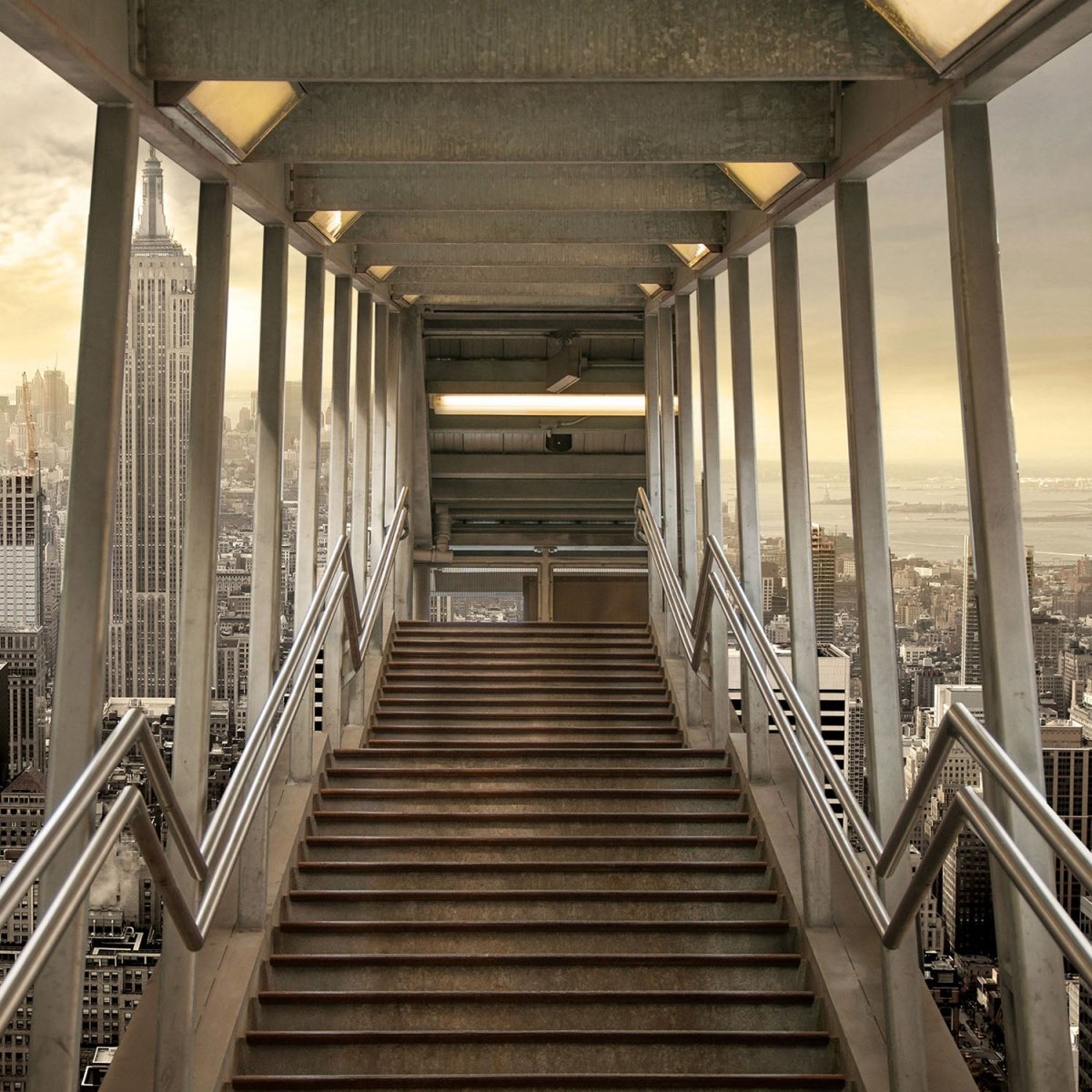 Beistelltisch Treppen in New York M0581 entdecken - Bild 2 Beistelltisch Treppen in New York M0581 entdecken - Bild 2