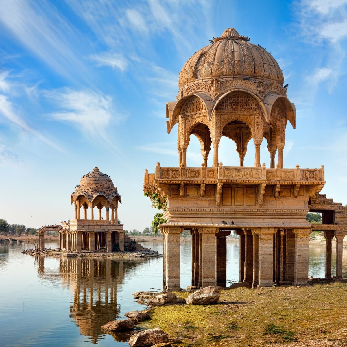 Beistelltisch Gadi Sagar See, Indien M0810 entdecken - Bild 2 Beistelltisch Gadi Sagar See, Indien M0810 entdecken - Bild 2