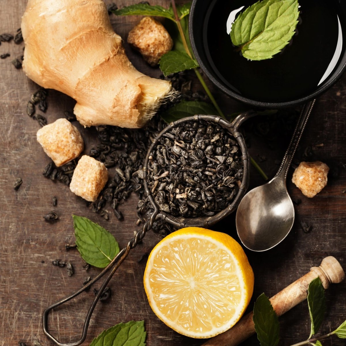 Beistelltisch Rustikale Teekanne mit Kräutern M0847 entdecken - Bild 2 Beistelltisch Rustikale Teekanne mit Kräutern M0847 entdecken - Bild 2