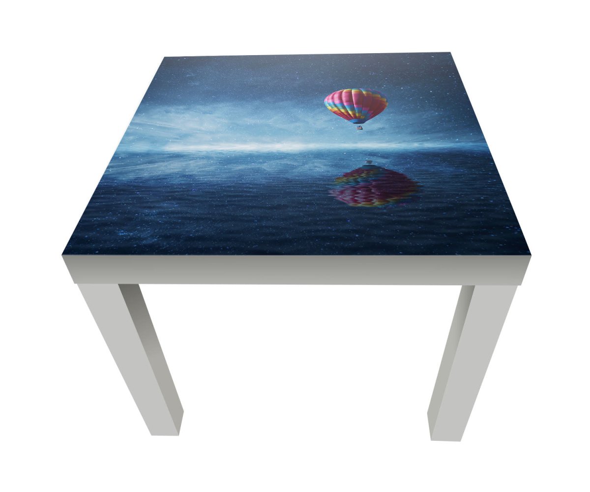 Beistelltisch Heißluftballon fliegt über ein dunkelblaues Meer M0857 entdecken - Bild 1 Beistelltisch Heißluftballon fliegt über ein dunkelblaues Meer M0857 entdecken - Bild 1