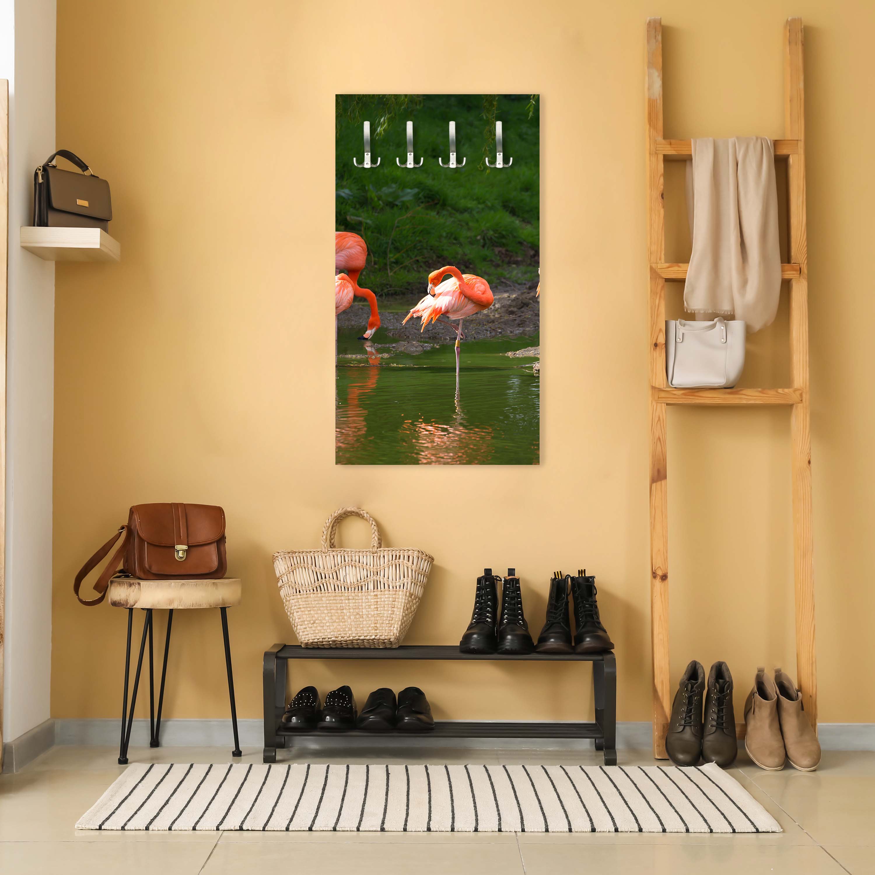 Garderobe Flamingos in einem Pool M1009 entdecken - Bild 6 Garderobe Flamingos in einem Pool M1009 entdecken - Bild 6