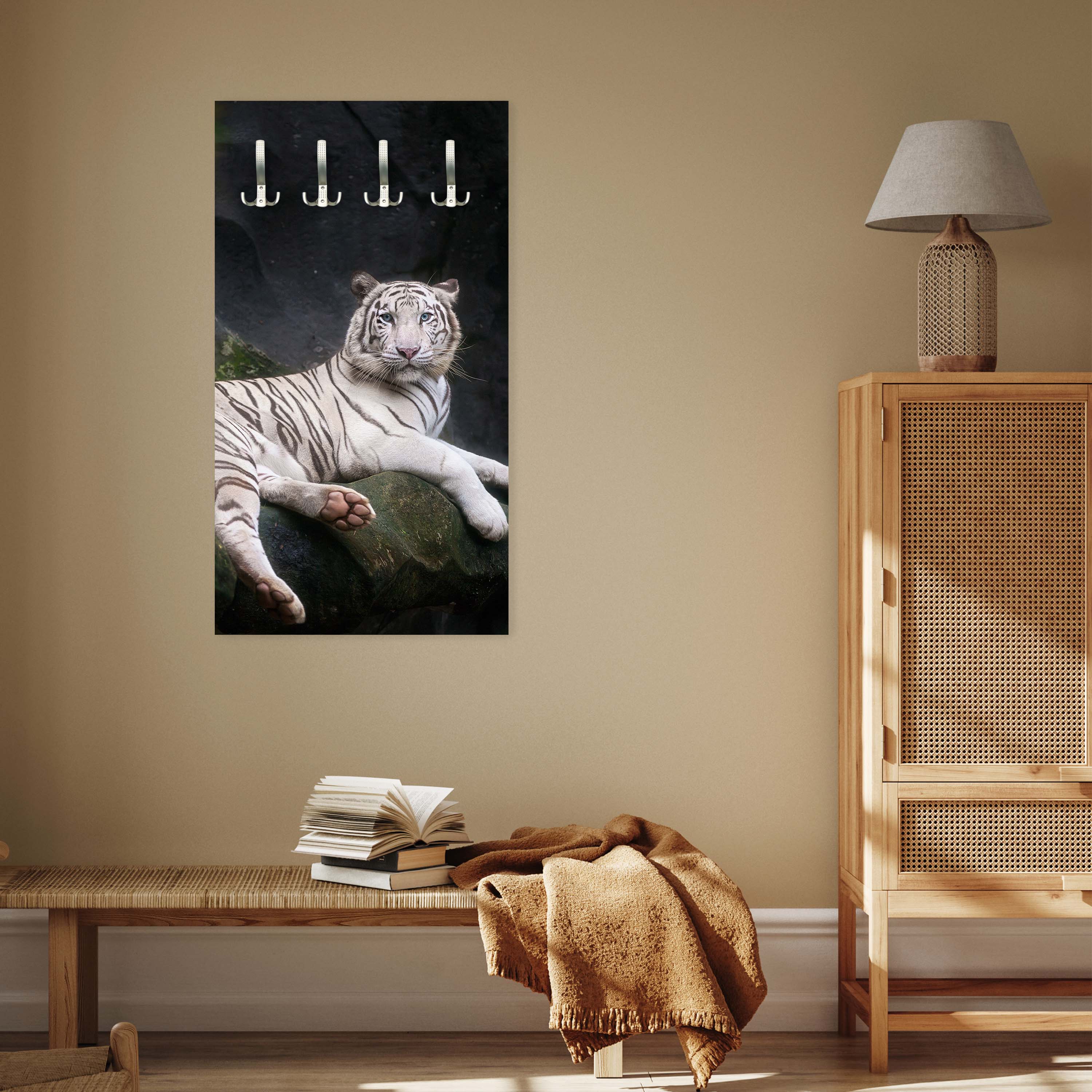 Garderobe Weißer Tiger sitzt in der Höhle M1027 entdecken - Bild 5 Garderobe Weißer Tiger sitzt in der Höhle M1027 entdecken - Bild 5